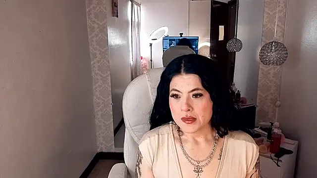 lizha milf online show from 20, 9, 2025