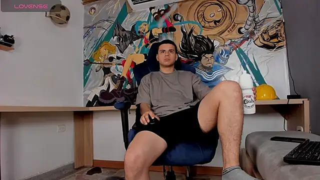 Sebastian Phoenix online show from 7, 3, 2025