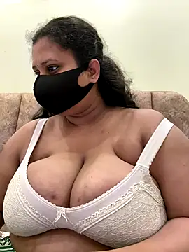 Snapshot of Yoursexy_cherry chatting on 9, 9, 2025 Yoursexy cherry online show from 9, 9, 2025