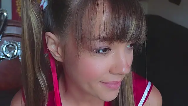 Snapshot of DemiDee chatting on 14, 2, 2025 DemiDee online show from 14, 2, 2025