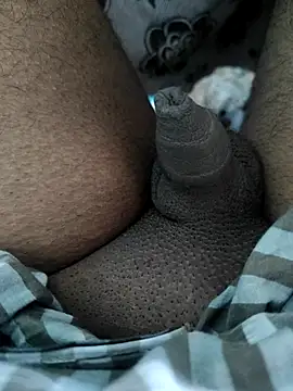 Snapshot of Tamil_small_cock chatting on 7, 3, 2025 Tamil small cock online show from 7, 3, 2025