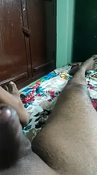Snapshot of Tamil_small_cock chatting on 8, 3, 2025 Tamil small cock online show from 8, 3, 2025