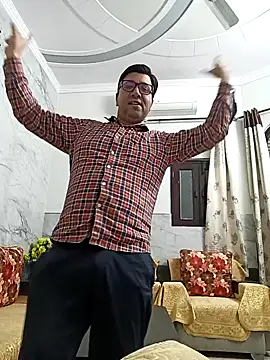 innocentboy1987 online show from 17, 3, 2025