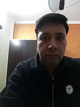 innocentboy1987 online show from 17, 11, 2025