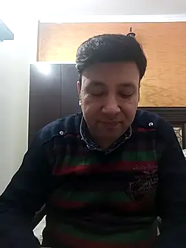 innocentboy1987 online show from 28, 11, 2025