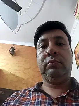 innocentboy1987 online show from 23, 2, 2026