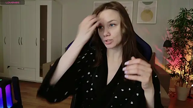 alexa feels  online show from 9, 4, 2026