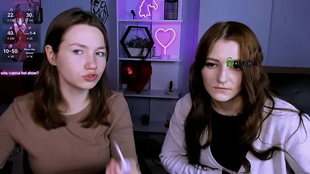 Snapshot of catherine_kitty chatting on 13, 12, 2025 catherine kitty online show from 13, 12, 2025