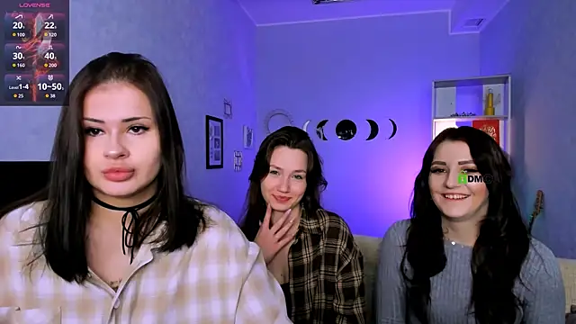 Snapshot of catherine_kitty chatting on 21, 12, 2025 catherine kitty online show from 21, 12, 2025