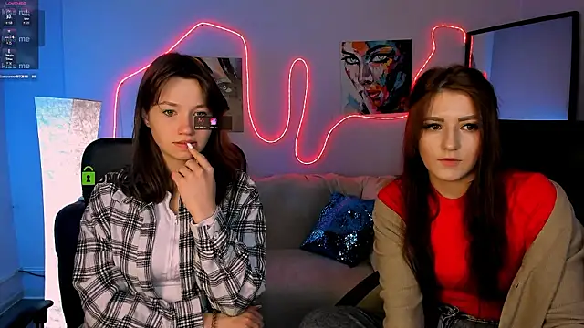 Snapshot of catherine_kitty chatting on 31, 1, 2026 catherine kitty online show from 31, 1, 2026