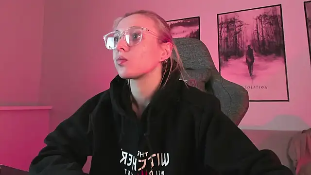 PhilippaAdamas online show from 2, 3, 2025