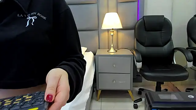 ArianaFranco online show from 14, 4, 2026