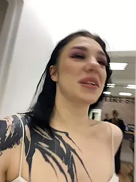 MaeveMoon online show from 29, 11, 2025