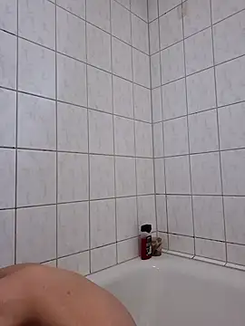 ademandjulia online show from 25, 10, 2025