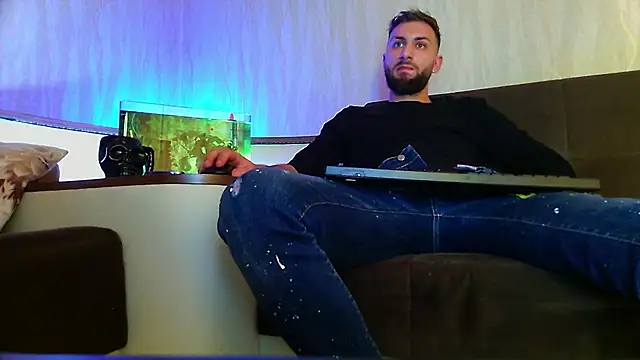 Snapshot of JamieNoxus chatting on 6, 3, 2025 JamieNoxus online show from 6, 3, 2025