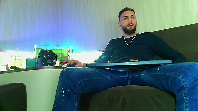 Snapshot of JamieNoxus chatting on 7, 3, 2025 JamieNoxus online show from 7, 3, 2025