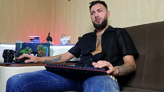 Snapshot of JamieNoxus chatting on 2, 10, 2025 JamieNoxus online show from 2, 10, 2025