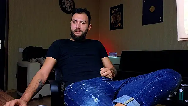 Snapshot of JamieNoxus chatting on 7, 10, 2025 JamieNoxus online show from 7, 10, 2025