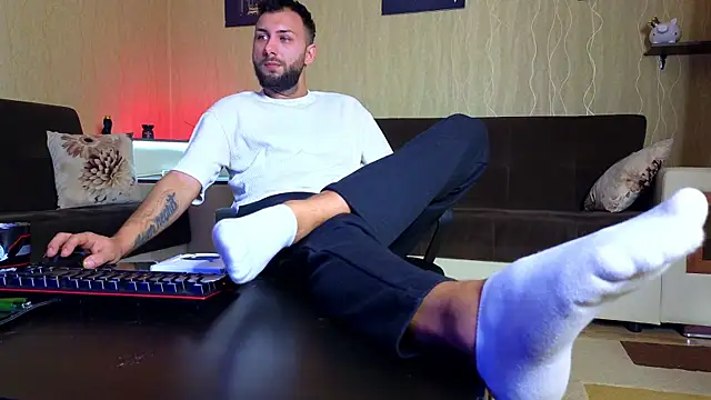 Snapshot of JamieNoxus chatting on 18, 10, 2025 JamieNoxus online show from 18, 10, 2025