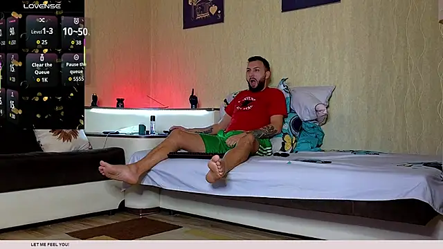 Snapshot of JamieNoxus chatting on 21, 10, 2025 JamieNoxus online show from 21, 10, 2025