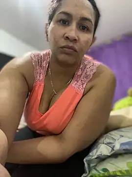 Carola-Ross online show from 4, 3, 2026