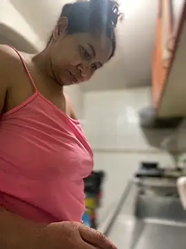 Carola-Ross online show from 11, 4, 2026