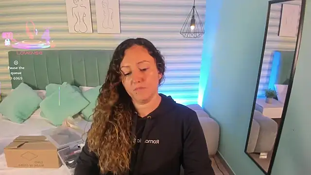 Snapshot of abby_apple chatting on 13, 11, 2025 abby apple online show from 13, 11, 2025