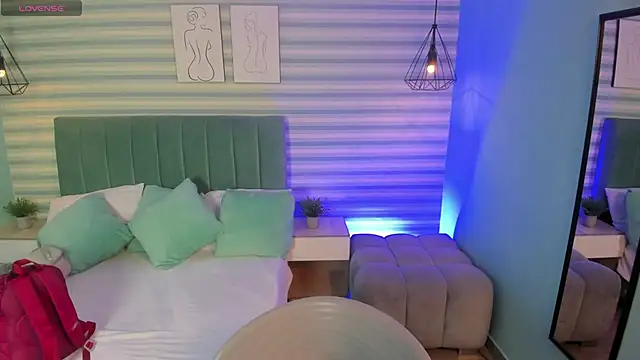 Snapshot of abby_apple chatting on 19, 11, 2025 abby apple online show from 19, 11, 2025