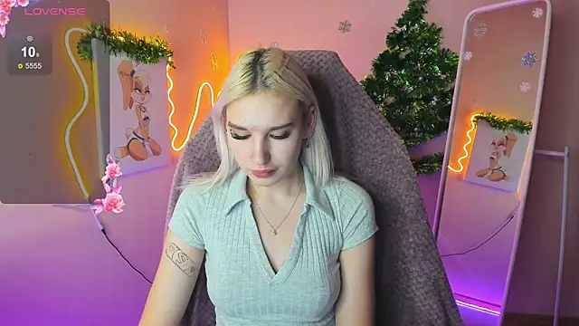 EvelinaLuu online show from 15, 1, 2026