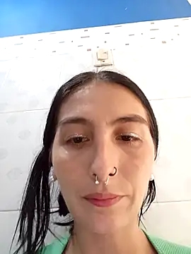 single mother indecent online show from 11, 10, 2025