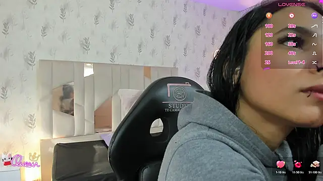 Snapshot of Gaby_tay1 chatting on 7, 6, 2026 Gaby tay1 online show from 7, 6, 2026