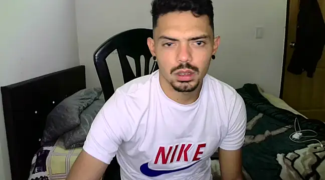 Snapshot of chocolatino16 chatting on 7, 2, 2025 chocolatino16 online show from 7, 2, 2025