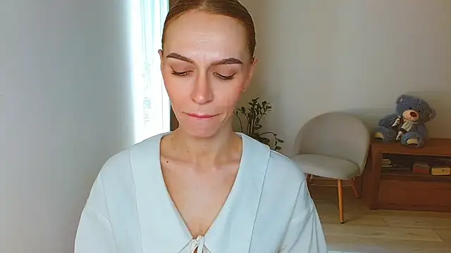Lady Sunshine  online show from 27, 5, 2026