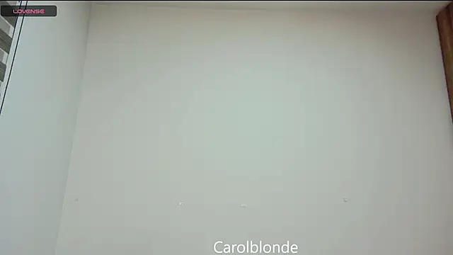 Carolblonde online show from 8, 3, 2025