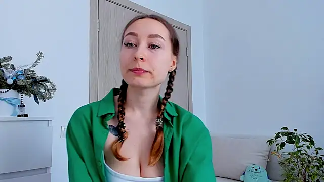 marilinaal online show from 5, 3, 2025