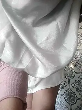 Snapshot of nouhaty chatting on 27, 2, 2025 nouhaty online show from 27, 2, 2025