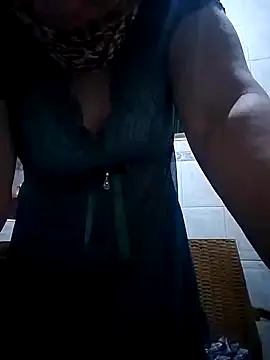 Snapshot of nouhaty chatting on 11, 9, 2025 nouhaty online show from 11, 9, 2025