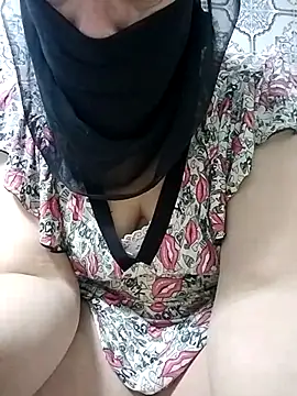 Snapshot of nouhaty chatting on 15, 10, 2025 nouhaty online show from 15, 10, 2025