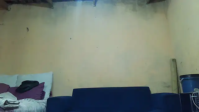 Snapshot of 01applebottom chatting on 14, 12, 2025 01applebottom online show from 14, 12, 2025