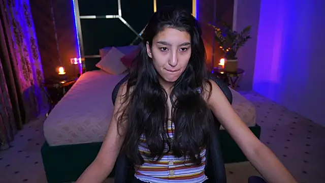 Snapshot of CharmMocco chatting on 4, 3, 2025 CharmMocco online show from 4, 3, 2025