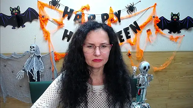 Miroslava Happi online show from 2, 11, 2025