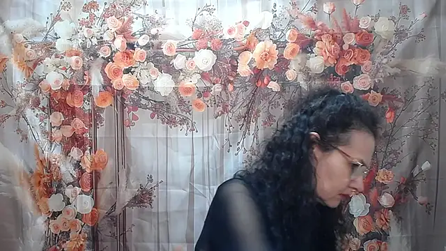 Miroslava Happi online show from 10, 5, 2026
