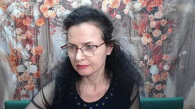 Miroslava Happi online show from 11, 5, 2026
