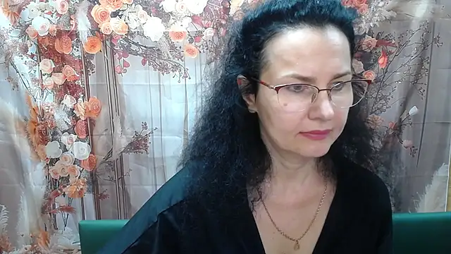 Miroslava Happi online show from 11, 7, 2026