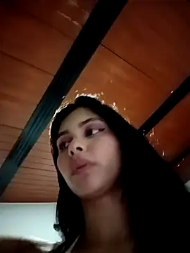 CHLOE ISABELL online show from 21, 12, 2025