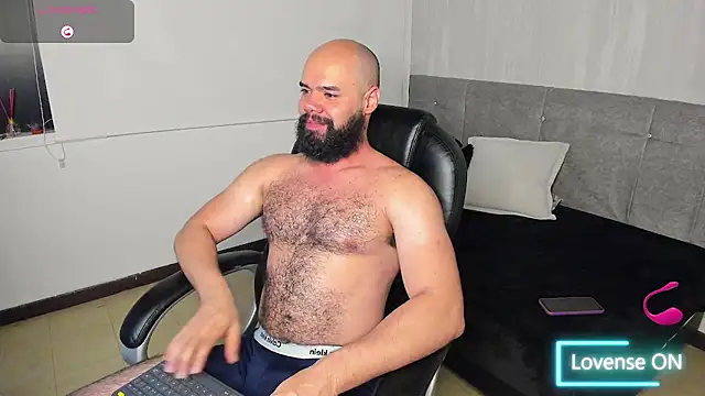 Luke Diaz7 online show from 5, 10, 2025