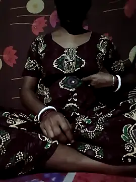 Snapshot of CuteRani001 chatting on 8, 11, 2025 CuteRani001 online show from 8, 11, 2025