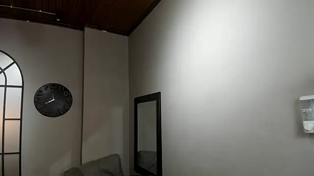 Georgina Palacios  online show from 5, 2, 2026