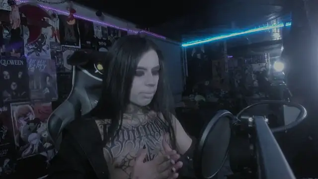 Snapshot of rotten_dreams chatting on 7, 3, 2025 rotten dreams online show from 7, 3, 2025