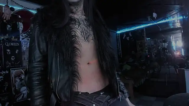 Snapshot of rotten_dreams chatting on 24, 9, 2025 rotten dreams online show from 24, 9, 2025